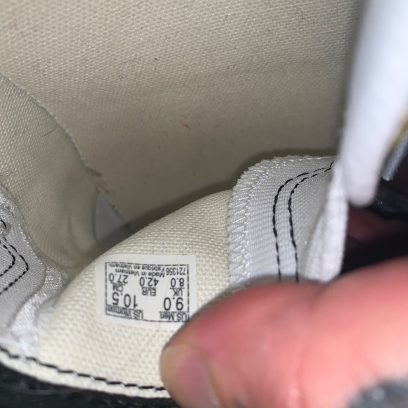 Vans size 9 us men - Picture 3 of 3